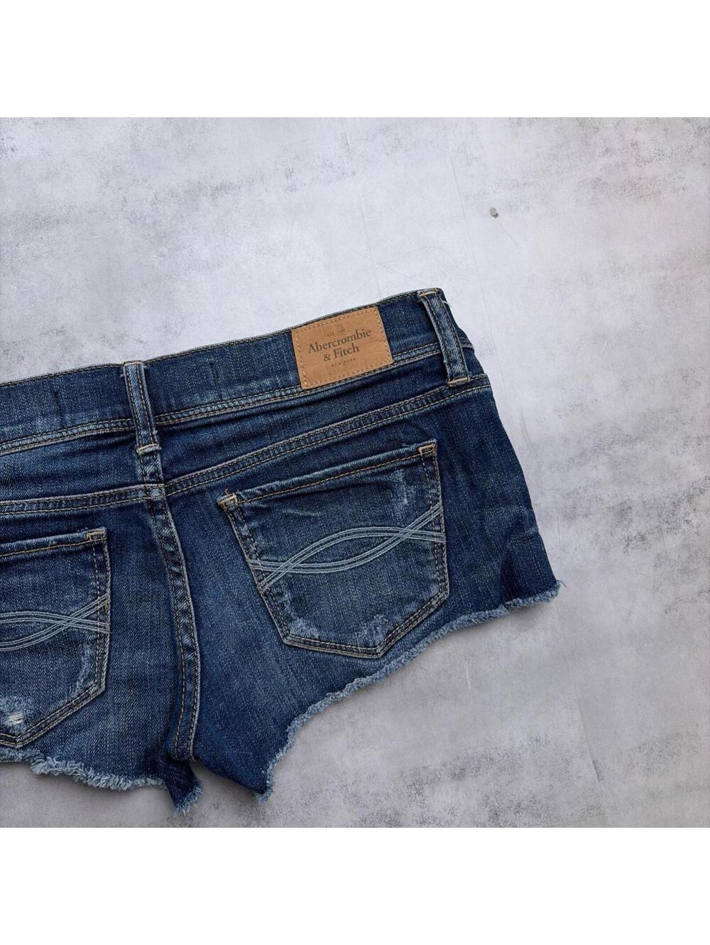 Y2K Dark Wash Abercrombie & Fitch Surf Mini Denim Shorts - Picture 3 of 7